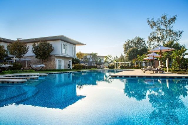 AZURE-VILLAS-MAIN-SLIDE.jpg