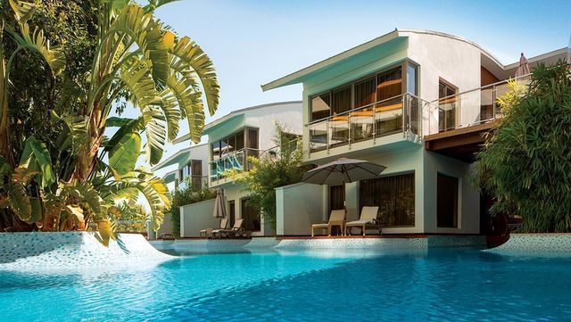 Sapphire & Amber Villa mit Poolverbindung